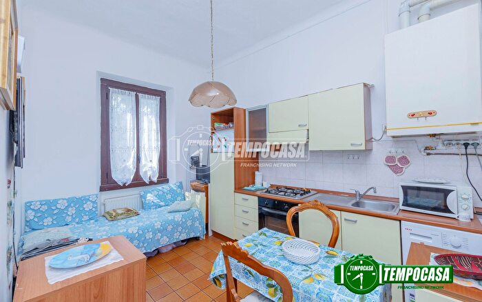 Appartamento bilocale in vendita in Via Costa, Binasco