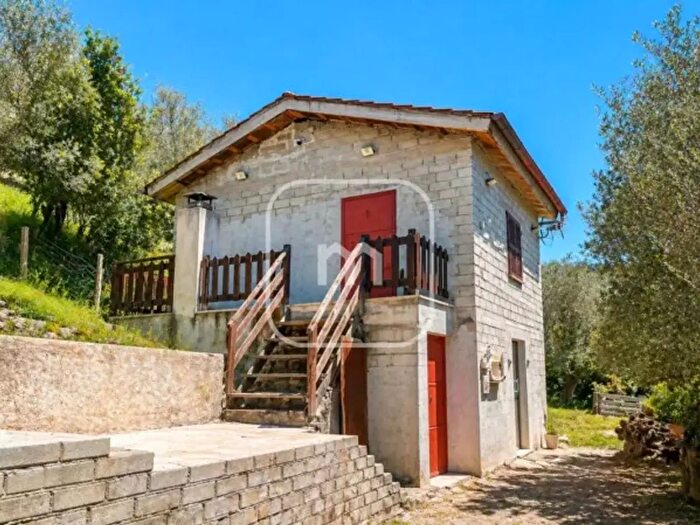 Casa trilocale in vendita in Via San Quirico, Castel Madama