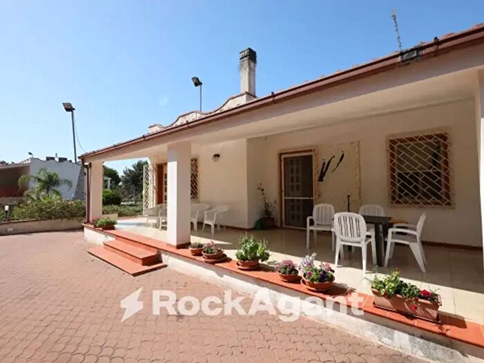 Casa con 6 locali in vendita in Strada Provinciale, Ugento
