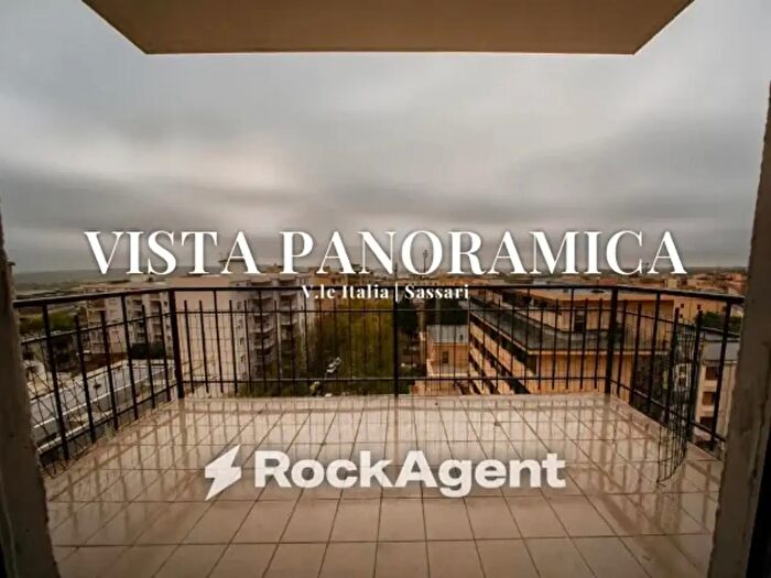 Appartamento con 6 locali in vendita in Via Giovanni Amendola, Sassari