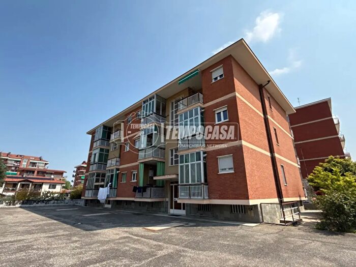 Appartamento trilocale in vendita in Via Pasubio, Rivoli