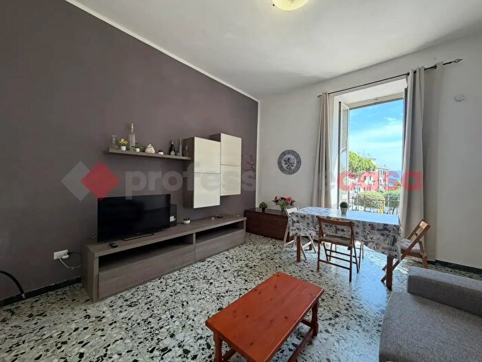 Appartamento trilocale in affitto in Piazza della Libertà, Gaeta