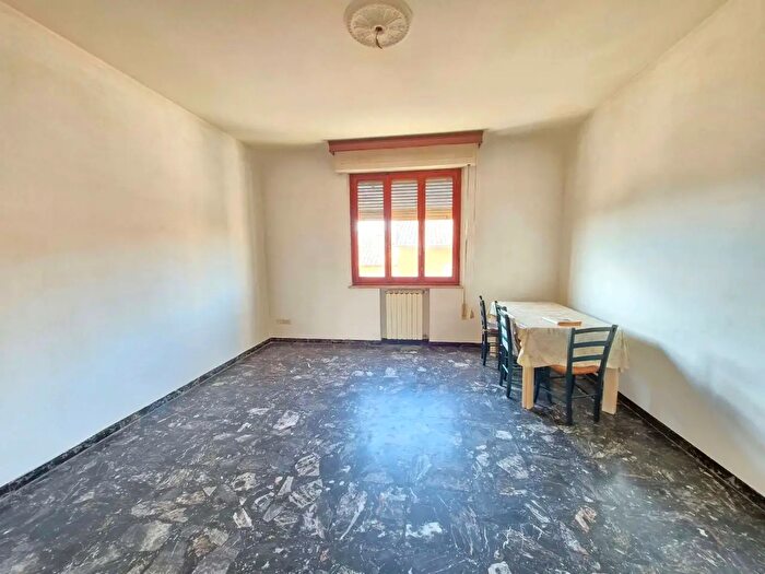 Appartamento quadrilocale in vendita in Via Trieste, Montespertoli