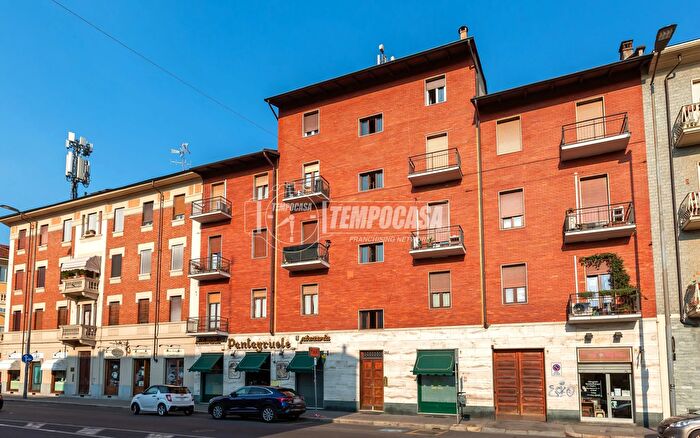 Appartamento con 6 locali in vendita in Corso Moncalieri, Torino