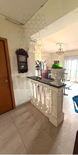 Appartamento quadrilocale in vendita in Sparta, Messina