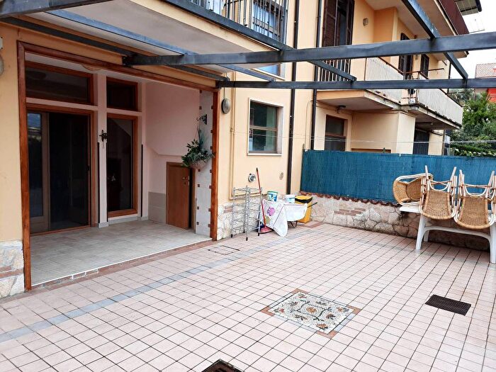 Appartamento trilocale in affitto in Via Madonna del Carmine, Ceccano