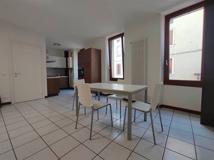 Appartamento trilocale in affitto in Centro, Monteforte dAlpone