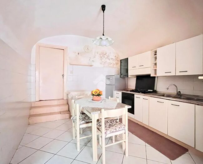 Casa con 5 locali in vendita in Via G Finamore, Lanciano