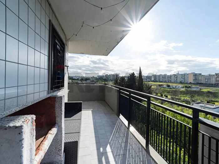 Appartamento quadrilocale in vendita in Via Rosario Livatino, Bari