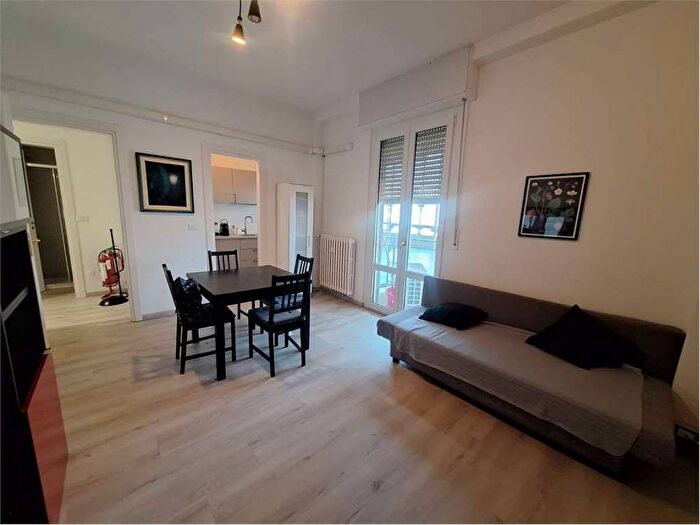 Appartamento bilocale in affitto in via Carlo Torre, Navigli Darsena, Milano