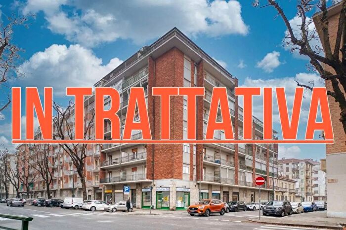 Appartamento trilocale in vendita in Via Breglio Bis Torino, Torino