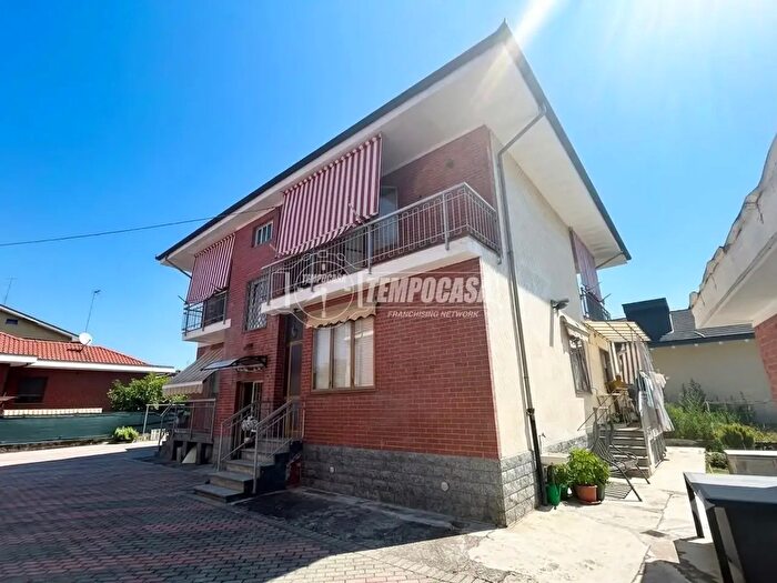 Appartamento trilocale in vendita in Via V Van Gogh, Volpiano