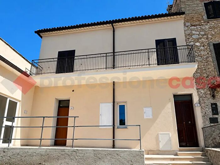 Casa quadrilocale in vendita in Via Colle Serminio Snc, Fiuggi