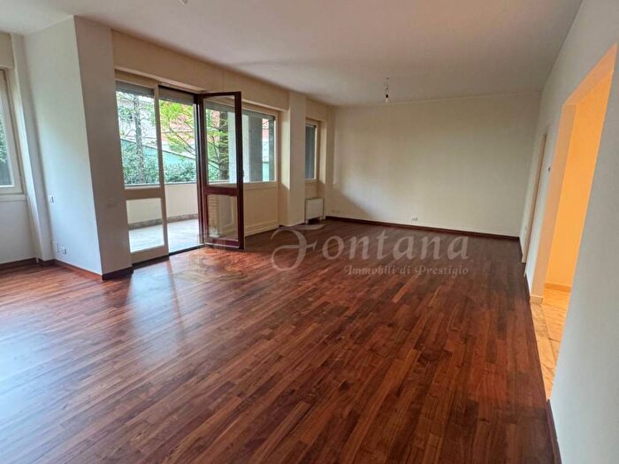 Appartamento con 6 locali in affitto in Corso Magenta, San Vittore, Milano