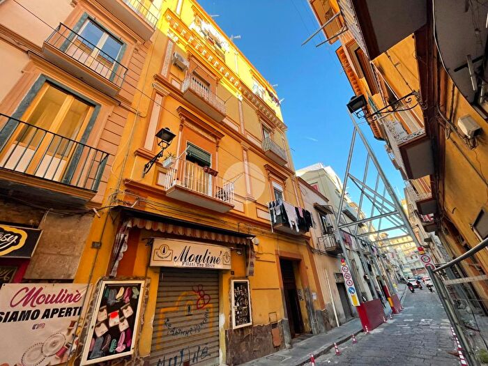 Appartamento bilocale in vendita in Corso Umberto, Torre Del Greco