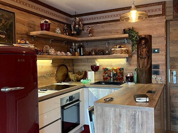 Appartamento bilocale in affitto in La Villa, Badia