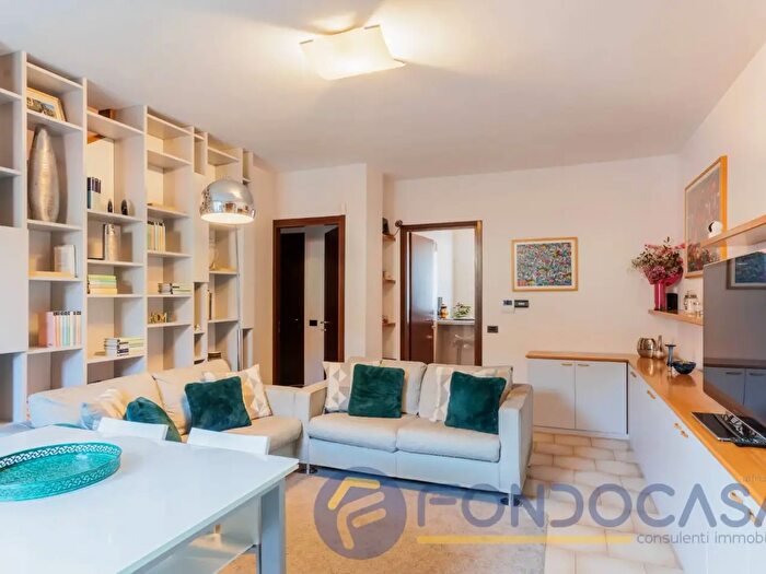 Casa quadrilocale in vendita in Via Leonardo da Vinci C, BovisioMasciago