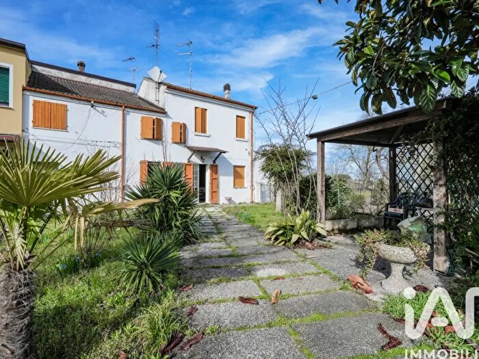Casa trilocale in vendita in Via Nuova Corriera, Mesola