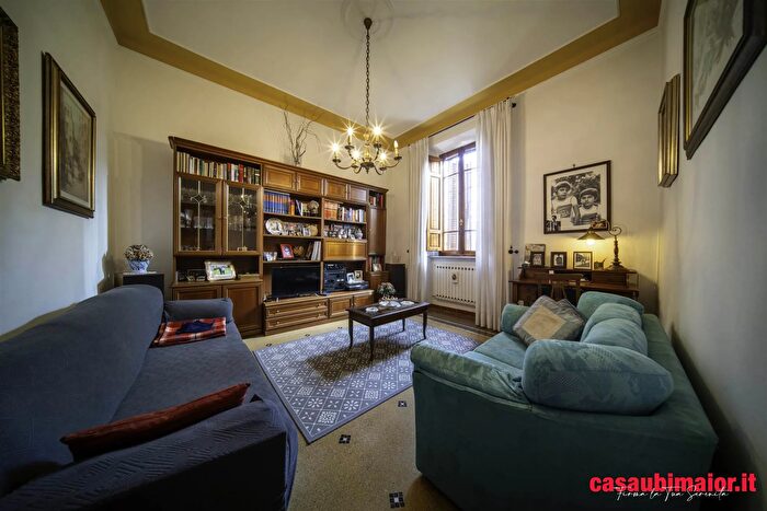 Casa con 5 locali in vendita in Pisa