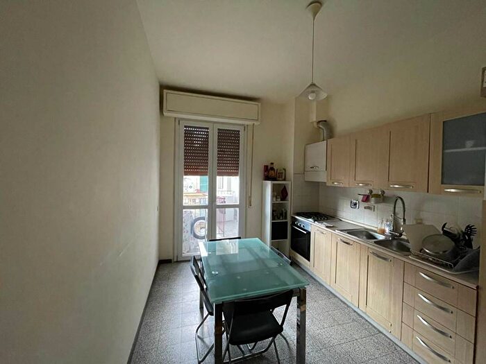 Appartamento quadrilocale in affitto in Viale Alessandro Guidoni, Firenze Nova, Firenze