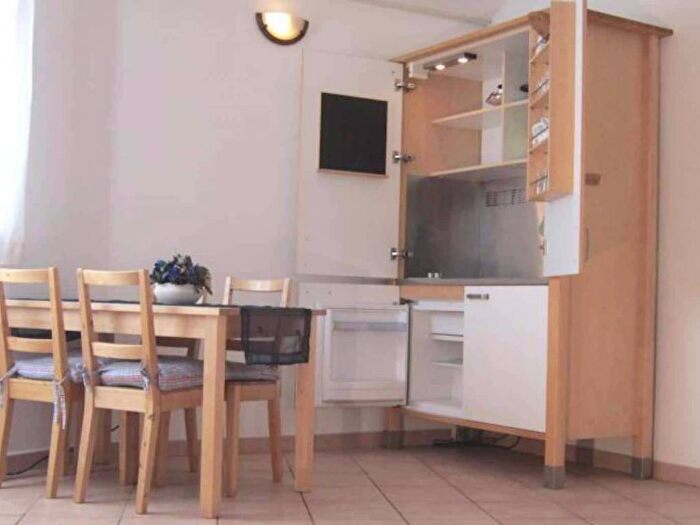 Appartamento trilocale in affitto in Via Ortica, Ortica, Milano