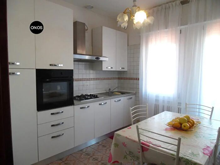 Appartamento trilocale in vendita in Campagna Lupia