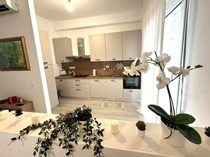 Appartamento trilocale in affitto in Cattolica