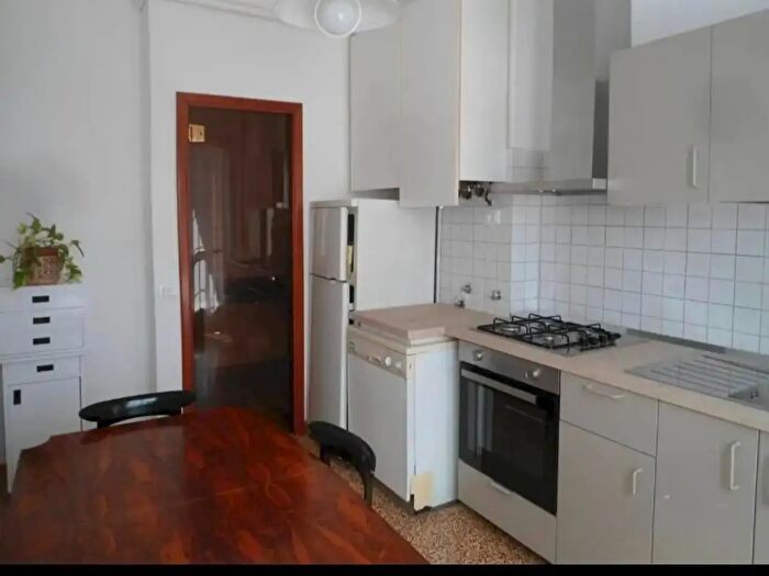 Appartamento trilocale in affitto in Via De Castillia, Vimercate