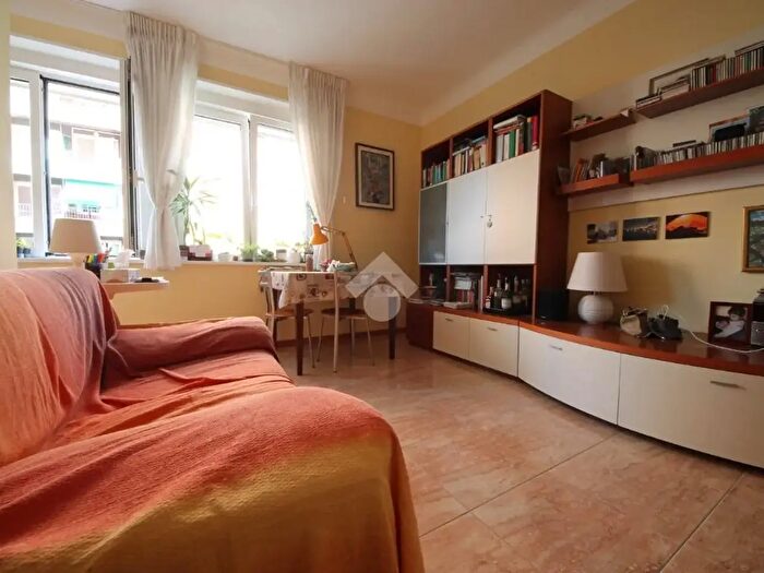 Appartamento bilocale in vendita in Via dei Porta, Trieste