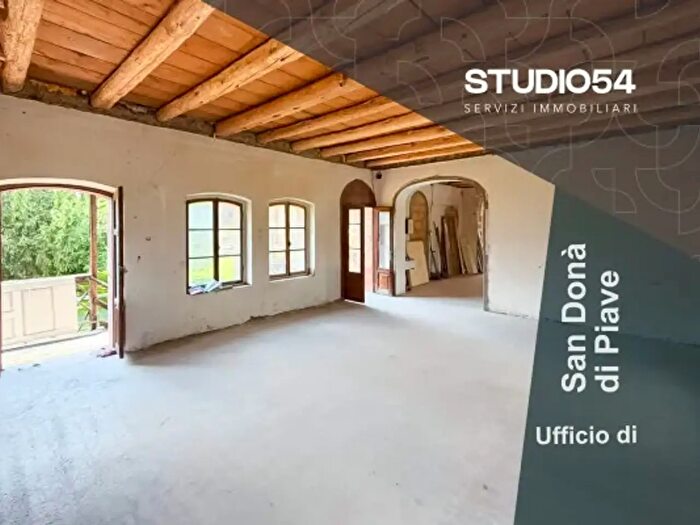 Casa con 6 locali in vendita in Via Roma, Domegge Di Cadore