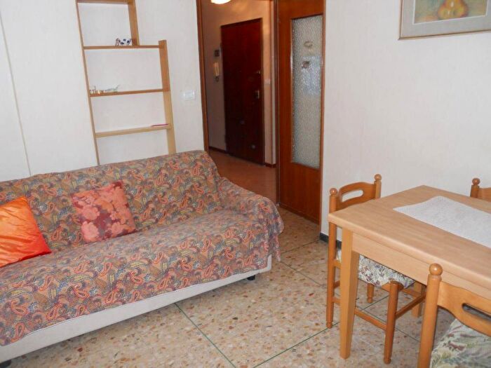 Appartamento bilocale in affitto in Via Martini, Centro, Albisola Superiore