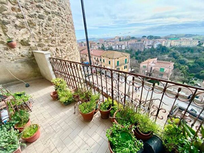 Appartamento con 6 locali in vendita in Manciano