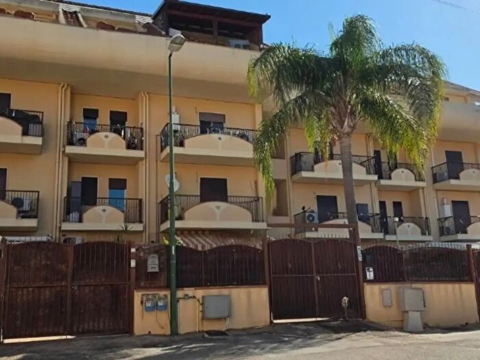 Appartamento quadrilocale in vendita in Via Gian Lorenzo Bernini, Agrigento