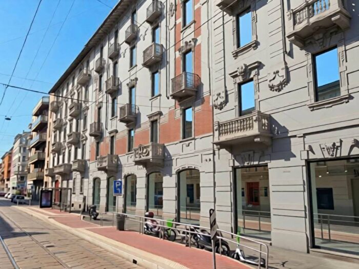 Casa quadrilocale in affitto in Porta Romana Medaglie d'Oro, Milano