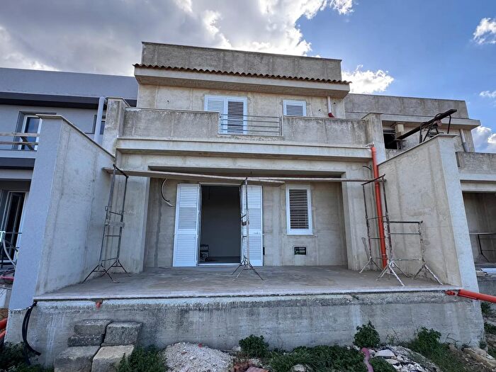 Casa con 6 locali in vendita in Via Salvatore Barone, Misiliscemi