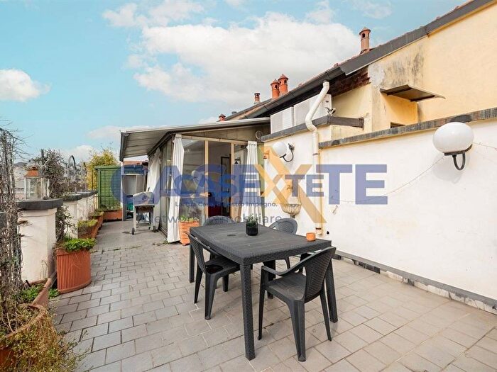 Casa bilocale in affitto in Via Maderno, Ascanio Sforza, Milano