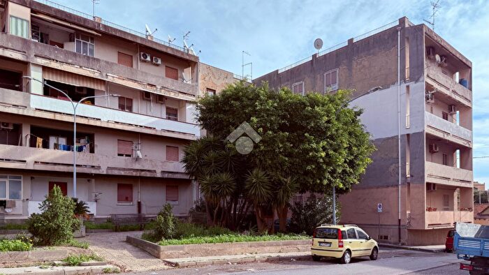 Appartamento quadrilocale in vendita in Via Adolfo Vetrano, Messina