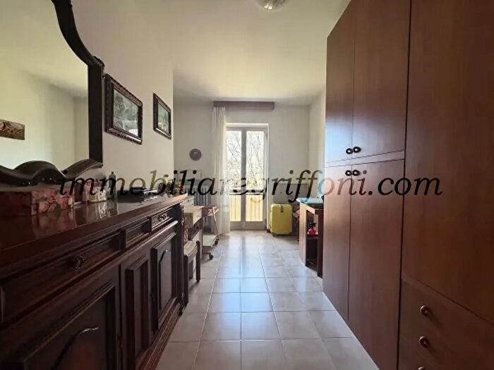 Appartamento con 5 locali in vendita in Via Leonardo da Vinci, Bologna