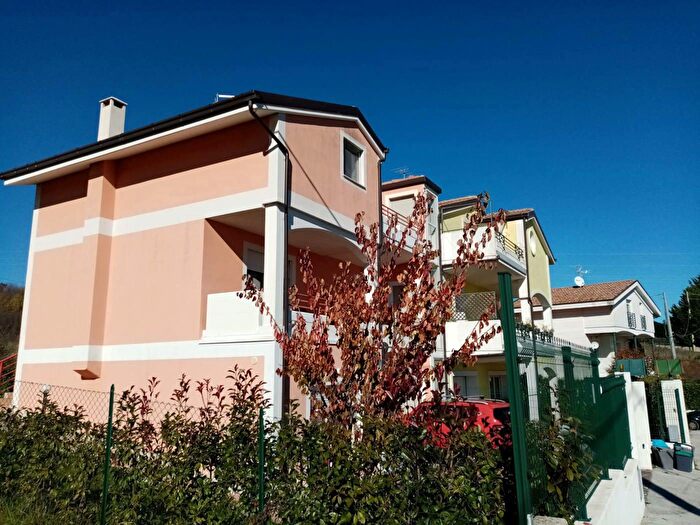 Casa con 5 locali in vendita in Cda Vallone della Taverna Snc, Ferrazzano