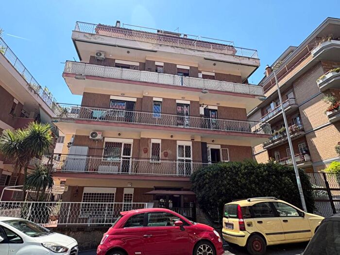 Appartamento monolocale in affitto in Via Teofilo Folengo, Talenti Monte Sacro, Roma
