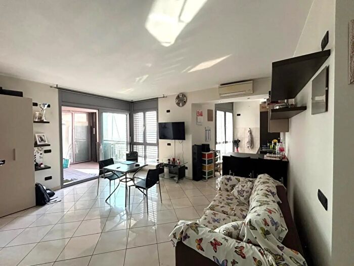Appartamento monolocale in vendita in Via Domenico Cimarosa, Savona