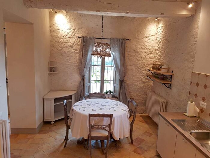 Casa trilocale in affitto in Strada Montescosso, Ponte Valleceppi, Perugia