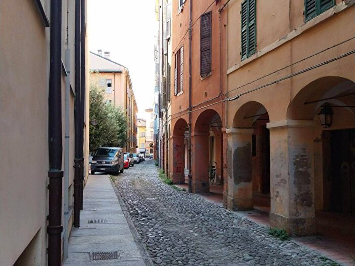 Appartamento monolocale in affitto in Centro Storico, Modena