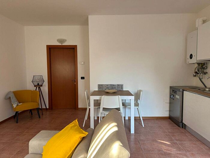 Appartamento bilocale in affitto in Via Bernardino Verro, Ripamonti Fondazione Prada, Milano