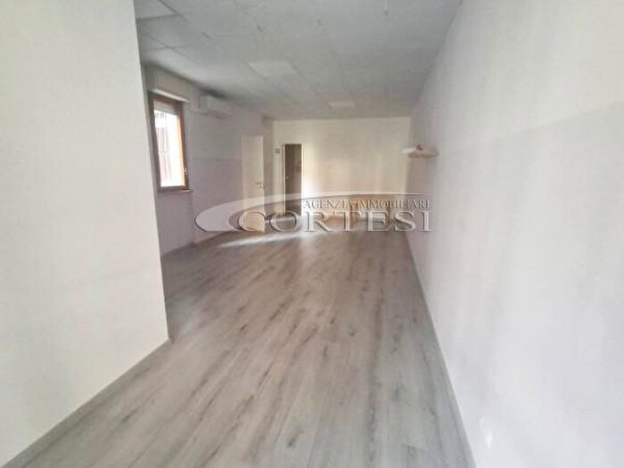 Appartamento trilocale in vendita in Via Adriatica, Perugia