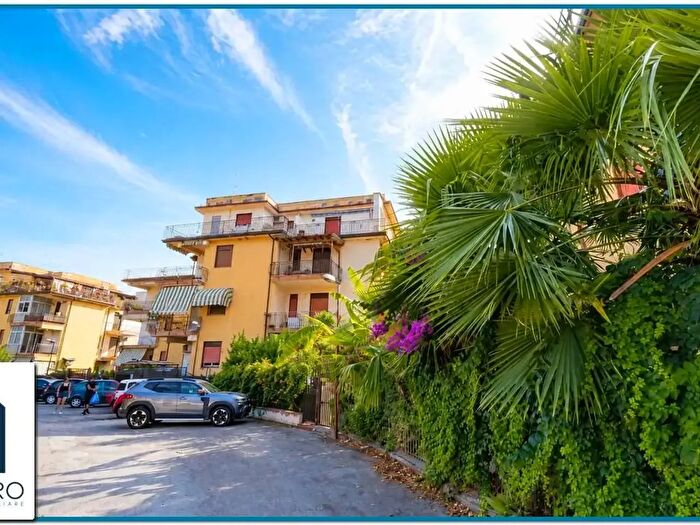 Appartamento bilocale in vendita in Via Porticato, Giardini Naxos