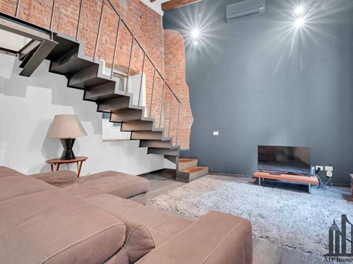 Appartamento bilocale in affitto in Via Ugo Bassi, Isola, Milano