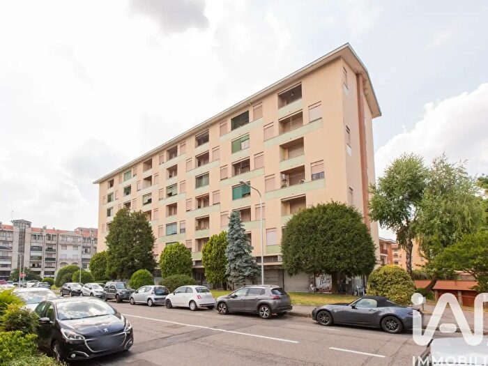 Appartamento trilocale in vendita in Via Meda, Busto Arsizio