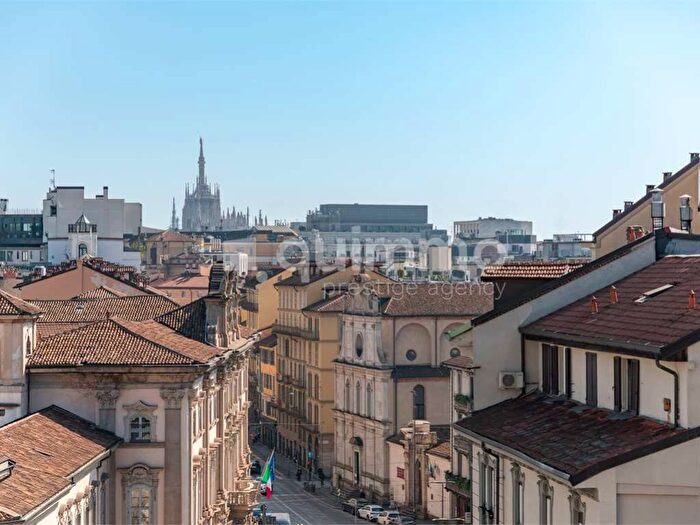 Appartamento trilocale in affitto in Cso Magenta, Cadorna Castello, Milano