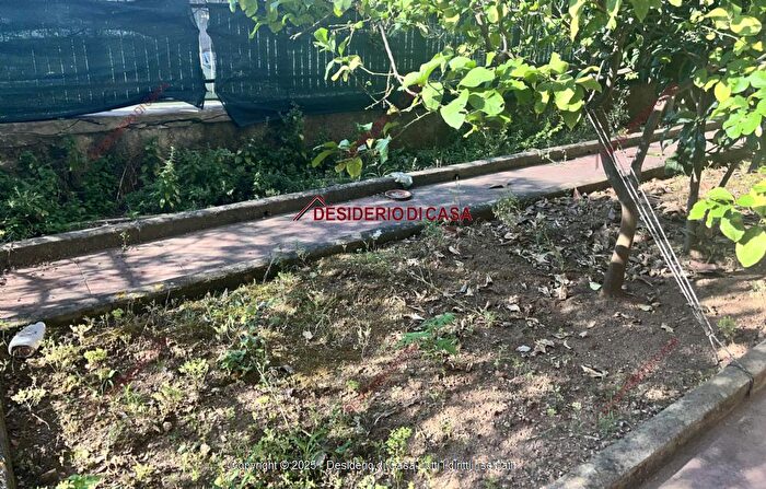 Appartamento trilocale in vendita in Palermo